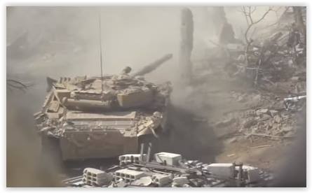 Quân đội Syria tấn công lớn đánh phe thánh chiến cố thủ ngoại ô Damascus ảnh 2
