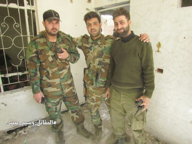Chiến sự Syria: Quân Assad siết vòng vây phiến quân cố thủ ngoại vi Damascus ảnh 11