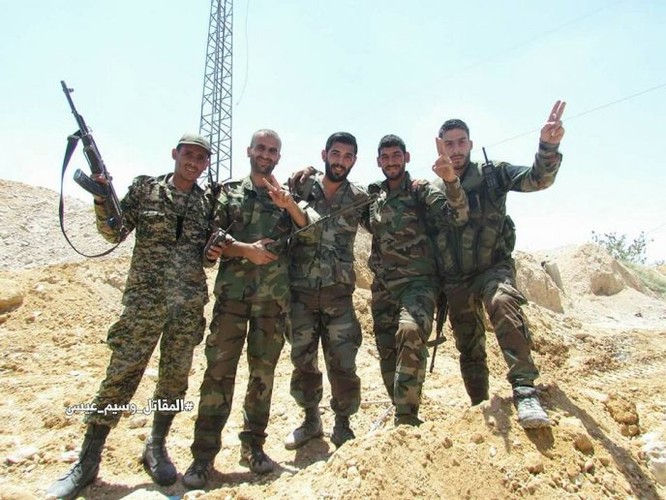 Quân đội Syria dồn lực đè bẹp phe thánh chiến ở Damascus (video) ảnh 4