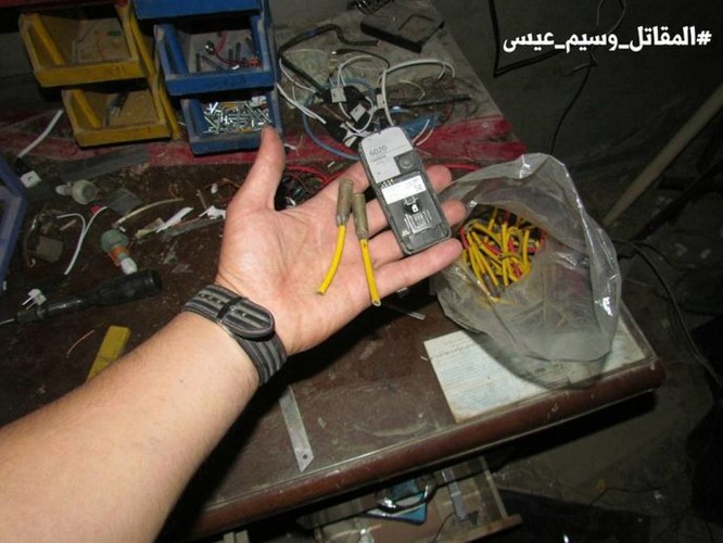 Chiến sự Syria: Phát hiện căn cứ ngầm khổng lồ của phiến quân ở ngoại vi Damascus ảnh 12