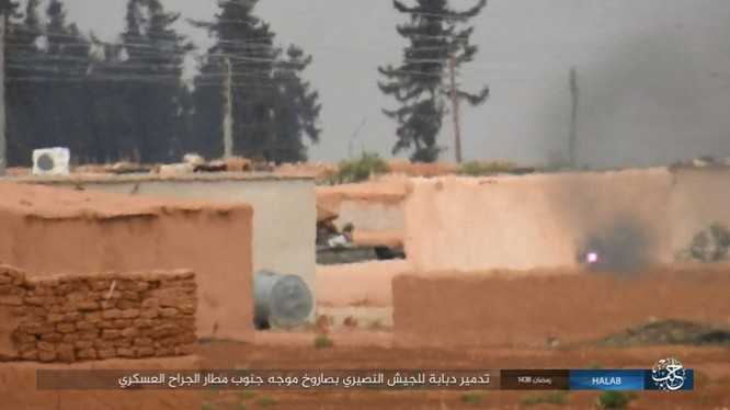 2.000 tay súng IS mất mạng trước "Hổ Syria" tại đông Aleppo (video) ảnh 5