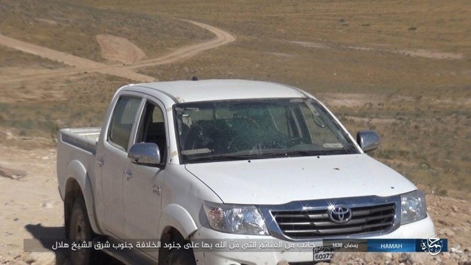 "Cá sấu" Ka-52 Nga diệt IS, quân đội Syria tấn công ở Palmyra, Damascus, Homs (video) ảnh 3