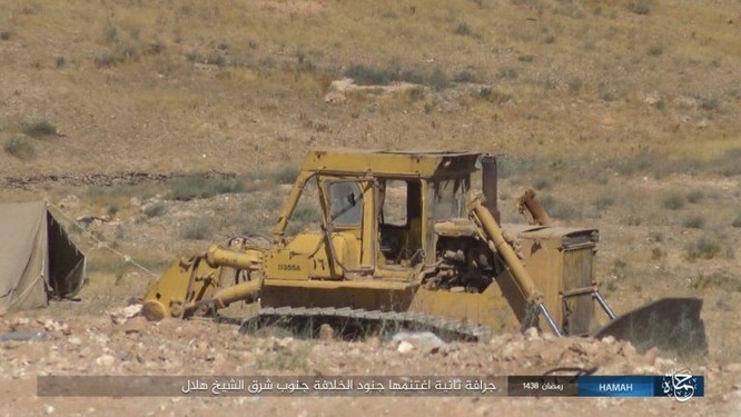 "Cá sấu" Ka-52 Nga diệt IS, quân đội Syria tấn công ở Palmyra, Damascus, Homs (video) ảnh 6