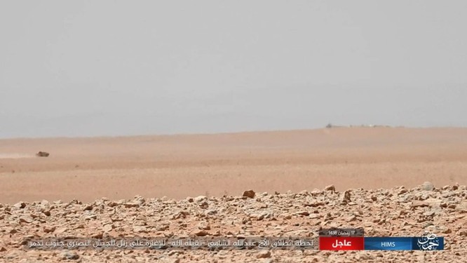 Chiến sự Syria: Quân Assad ồ ạt tiến đánh cứ địa IS và sân bay Homs ảnh 18