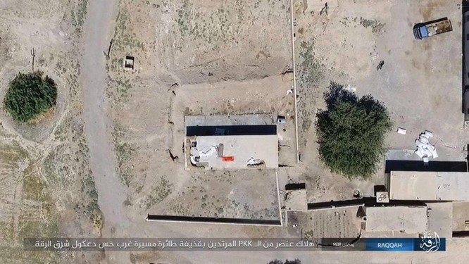 Chiến sự Syria: SDF tấn chiếm 4 quận ngoại ô “thủ đô” IS (video) ảnh 2