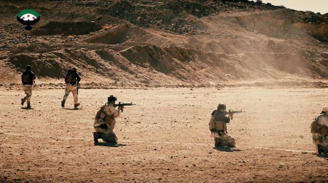 Chiến sự Syria: Đặc nhiệm Mỹ huấn luyện chiến đấu, tuần tra cùng phiến quân (video) ảnh 2