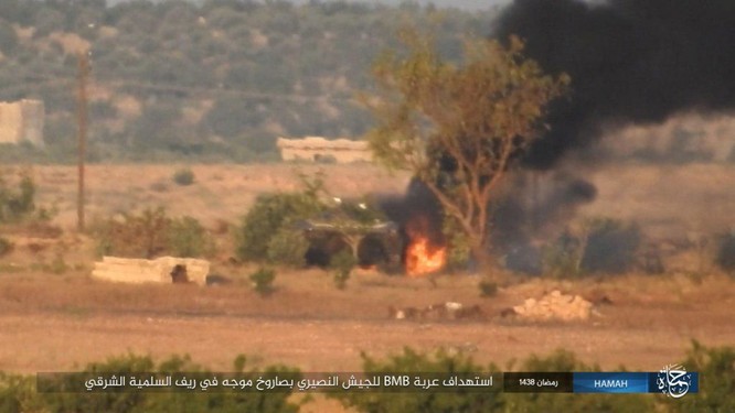 “Hổ Syria” đập tan IS, chiếm 12 địa bàn, 1.300 km2 tại tỉnh Raqqa (video) ảnh 5