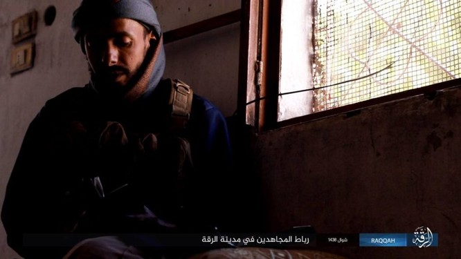 2.000 tay súng IS liều chết với người Kurd tại Raqqa ảnh 3