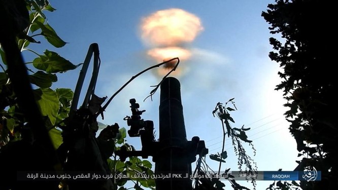 2.000 tay súng IS liều chết với người Kurd tại Raqqa ảnh 7