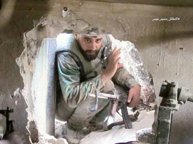 Vệ binh Syria tiến sâu vào sào huyệt phiến quân đông Damascus ảnh 7