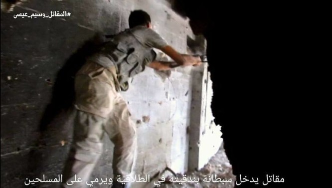 Quân đội Syria chọc thủng tuyến phòng ngự phiến quân ngoại vi Damascus ảnh 3