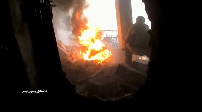 Quân đội Syria chọc thủng tuyến phòng ngự phiến quân ngoại vi Damascus ảnh 11