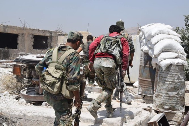 Quân đội Syria quyết thắng phe thánh chiến ngoại vi Damascus ảnh 9