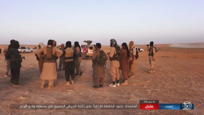 Quân đội Syria lại hứng thất bại đáng xấu hổ trước IS ảnh 2