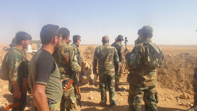 Quân đội Syria thừa thắng đánh diệt IS trong vòng vây Homs, Hama ảnh 6