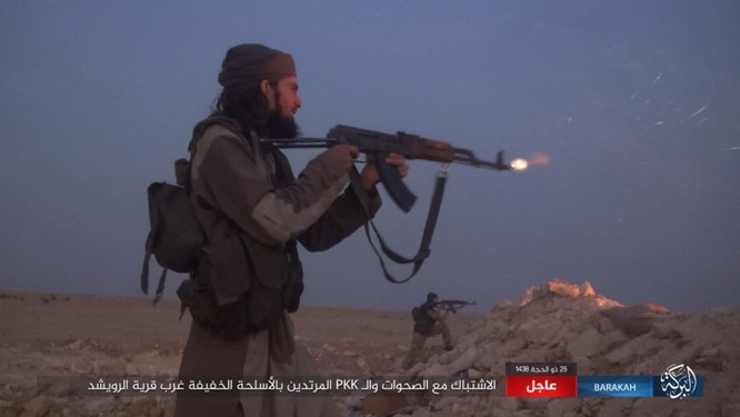 Người Kurd đe đánh quân đội Syria tại Deir Ezzor, IS “vờ” chống cự ảnh 3