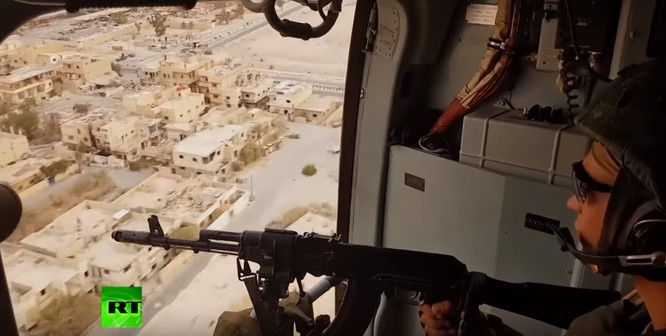 Quân đội Syria dồn dập truy diệt IS, Mỹ cáo buộc Nga đánh người Kurd ảnh 9