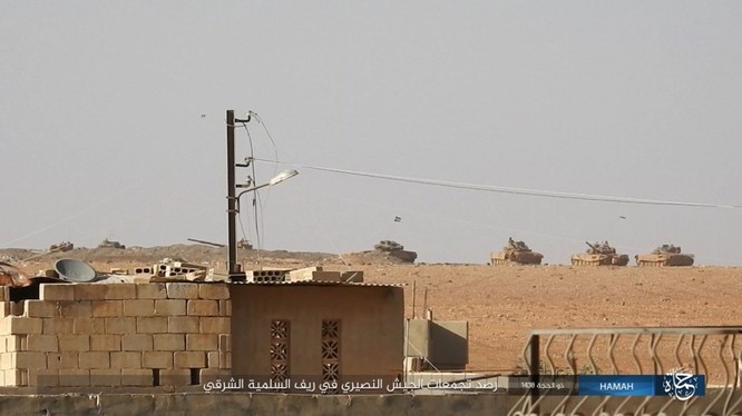 Quân đội Syria đập tan IS, chiếm liên tiếp 9 địa bàn trên sa mạc Homs ảnh 1