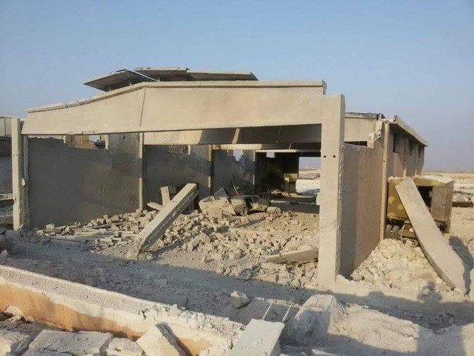 Nga nổi cơn lôi đình, trút hỏa lực hủy diệt Al-Qaeda Syria (video) ảnh 4