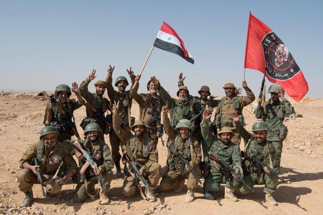 Đặc nhiệm Săn IS tiến đánh IS, người Kurd "đâm sau lưng" quân đội Syria (video) ảnh 2