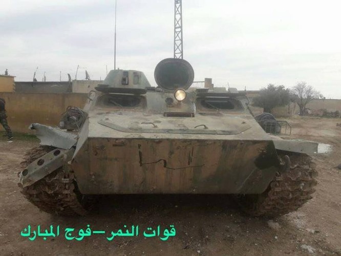 Phản công thảm họa, phiến quân Al-Qaeda Syria mất cả tướng lẫn xe ảnh 2