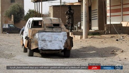 IS đánh người Kurd điên đảo ở Deir Ezzor, hàng trăm tay súng hai bên thiệt mạng ảnh 3