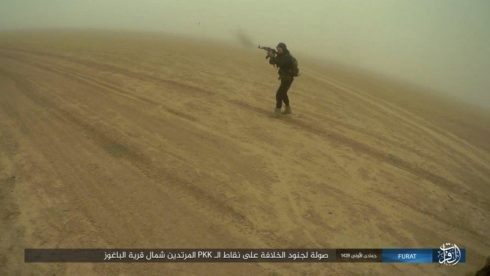 IS đánh người Kurd điên đảo ở Deir Ezzor, hàng trăm tay súng hai bên thiệt mạng ảnh 10