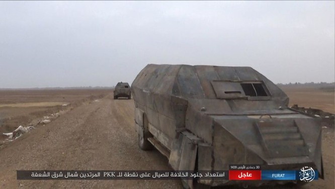 Mỹ lại không kích nhầm đồng minh, IS đánh người Kurd Syria điên đảo ảnh 14