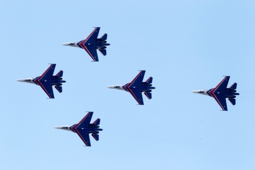 Đội bay nhào lộn Nga tại Triển lãm hàng không Moscow năm 2013 Nga (ảnh tư liệu)
