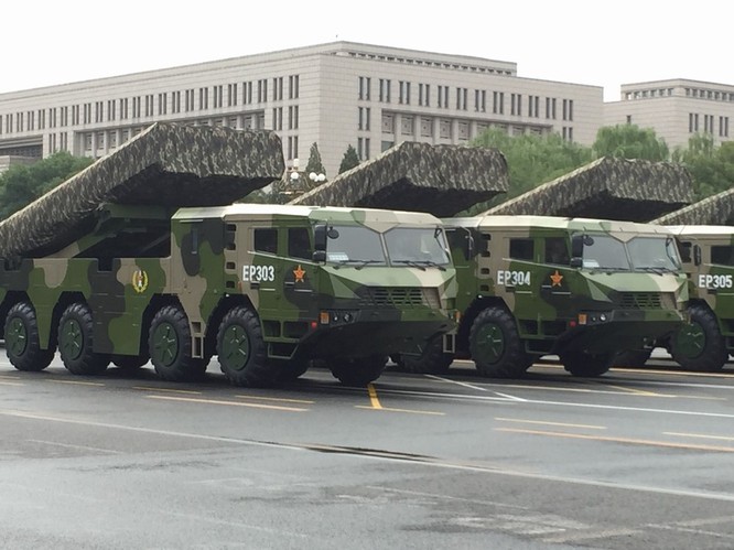 Tên lửa hành trình Đông Phong-10 Trung Quốc. Ảnh: Huanqiu