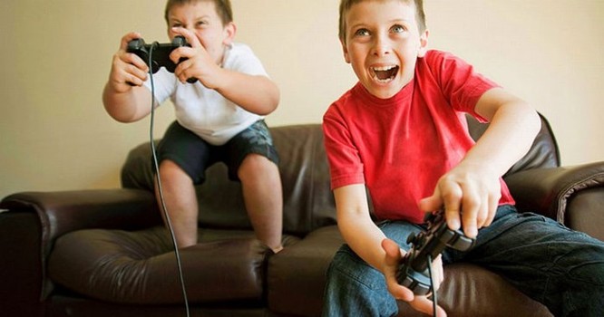 95% phụ huynh lo con cái gặp nguy hiểm khi chơi game trực tuyến ảnh 1