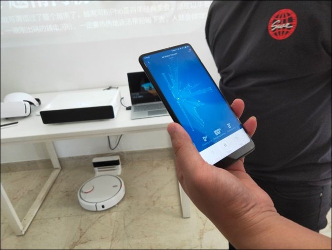 Xiaomi ra mắt máy hút bụi Mi Robot Vacuum, giá 7,29 triệu đồng ảnh 2