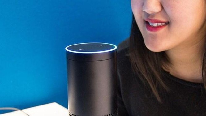 Amazon thuê hàng nghìn người giúp cải thiện trợ lý ảo Alexa ảnh 1