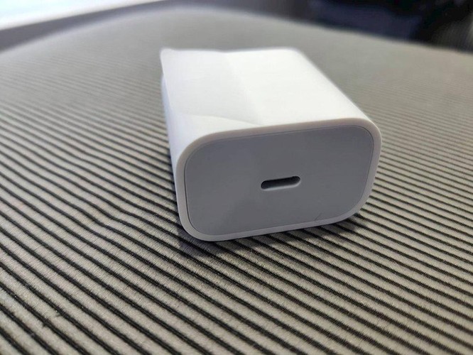iPhone11 Pro Max bất ngờ xuất hiện tại Việt Nam ảnh 6