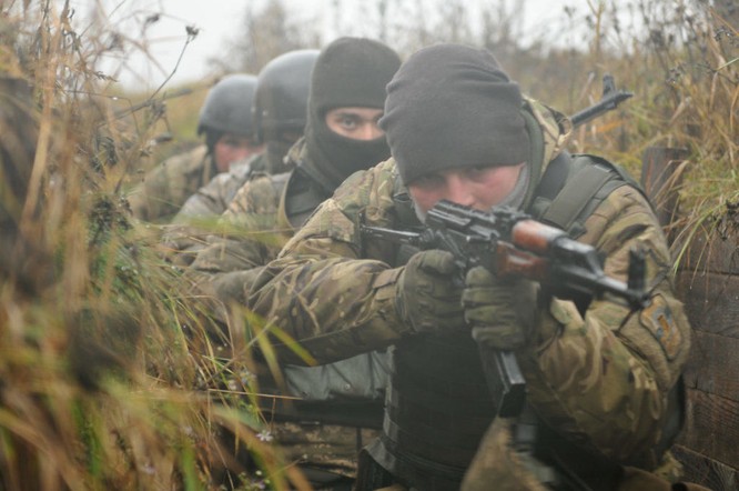 Quân đội Ukraine dù chưa phải thành viên NATO nhưng được Mỹ và phương Tây giúp hiện đại hóa quân đội