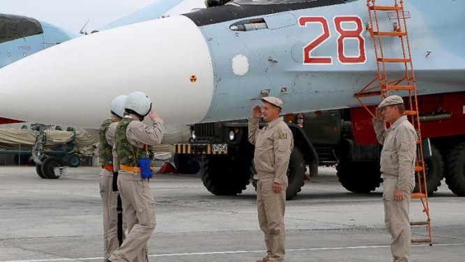 Phi công Nga tham gia chiến dịch quân sự tại Syria
