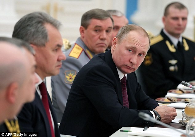 Tổng thống Putin và những cộng sự thân tín nhất đang chèo lái nước Nga qua giai đoạn khó khăn