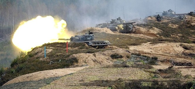 Nga huy động một lượng vũ khí, trang bị lớn vào cuộc tập trận Zapad 2017