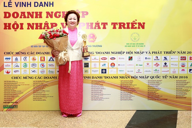 SeABank được trao thưởng “Doanh nghiệp hội nhập và phát triển 2016” ảnh 1