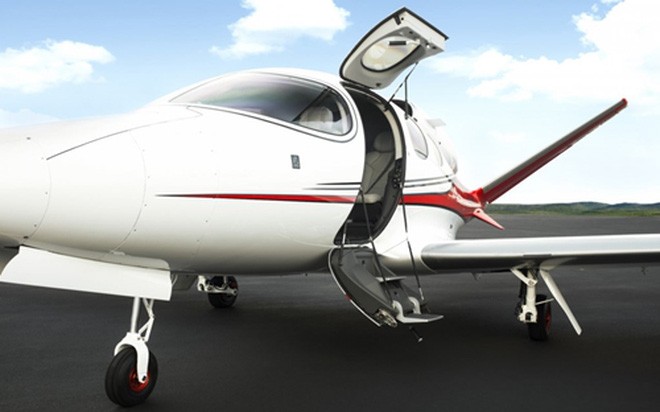 Khoang hành khách của Vision Jet cao 1,2m, rộng 1,5m. Khoang hành khách của Vision Jet cao 1,2m, rộng 1,5m.