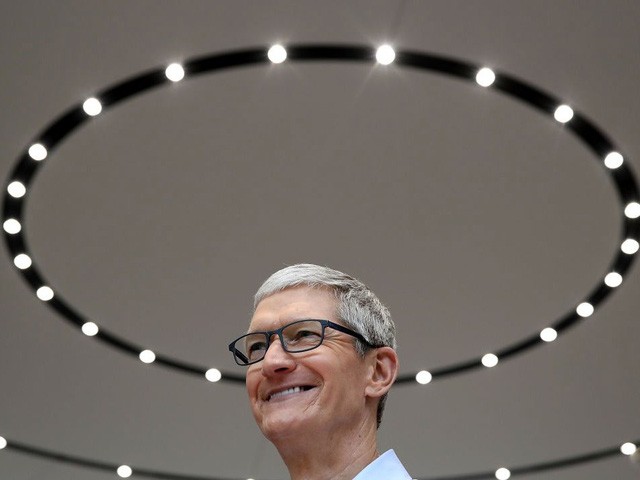 Về những thói quen, sở thích cá nhân bên ngoài công việc, Tim Cook đặc biệt kín tiếng và thích giữ bí mật cho riêng mình.