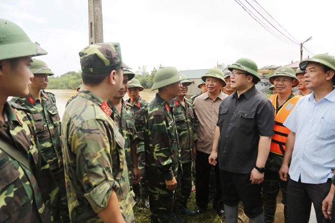 Hà Nội: Vỡ đê ở Chương Mỹ nhấn chìm nhà dân ảnh 1
