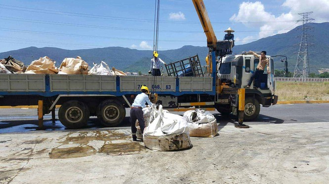 Cảnh chất thải công nghiệp ‘đóng gói’ ngập tràn Formosa ảnh 3