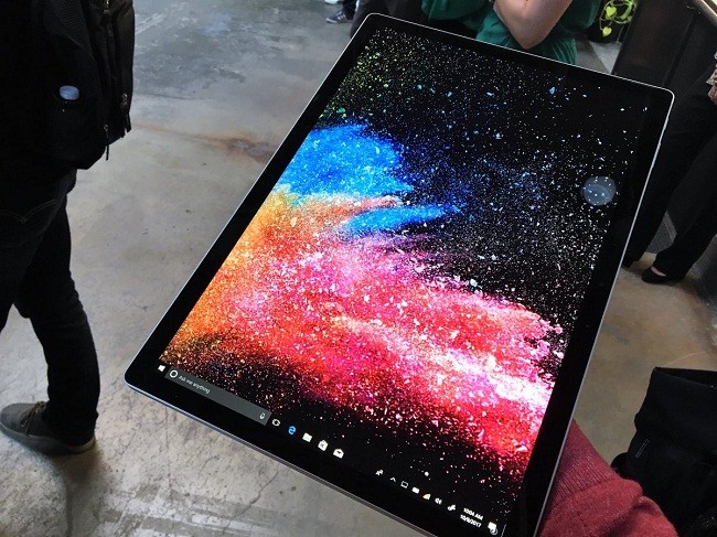 Microsoft ra mắt phiên bản Surface Book 2 với giá siêu đắt ảnh 5