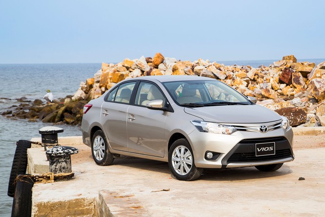 Toyota Việt Nam đã bán kỷ lục gần 60.000 xe trong năm 2017 ảnh 1
