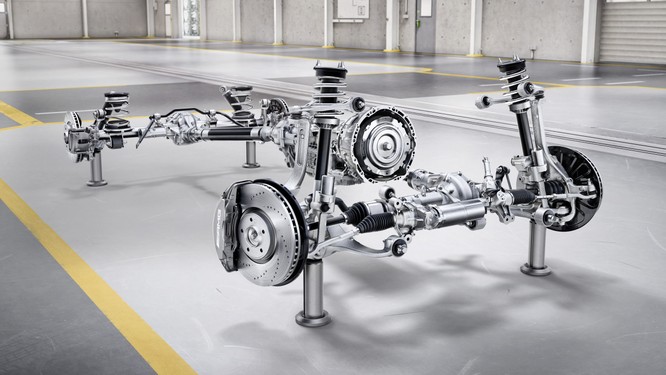 Mercedes-Benz G-Class 2019: Quá “ngầu”, quá sành điệu ảnh 16