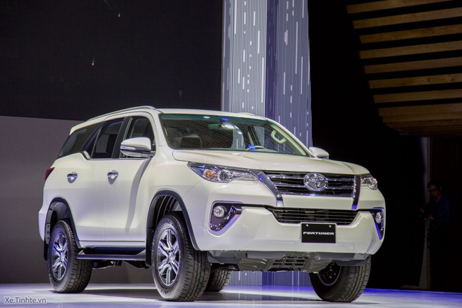 Thị trường ô tô “ngấm đòn” Nghị định 116: Ông lớn “dỗi”, khách hàng sốc nặng ảnh 1