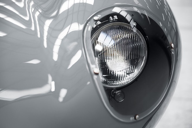 Jaguar hồi sinh mẫu xe đua huyền thoại D-Type ảnh 13