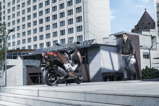 Yamaha X-Max 250 2018 chính thức có giá bán từ 145 triệu đồng ảnh 1