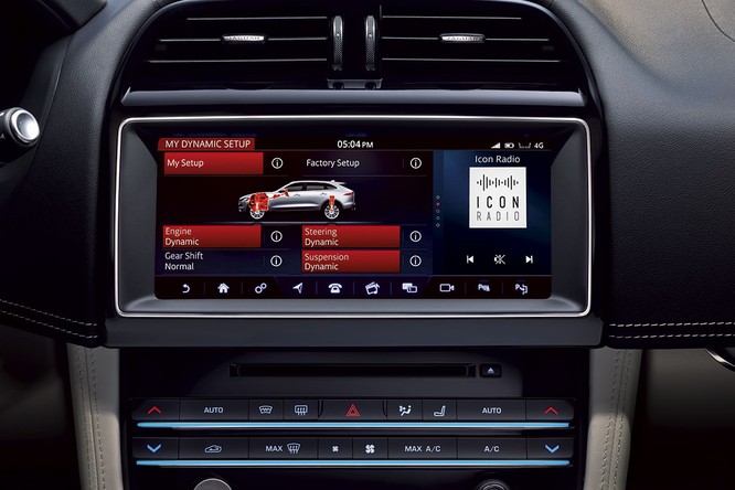 Jaguar trình làng F-PACE SVR, thách thức Porsche Cayenne S ảnh 14